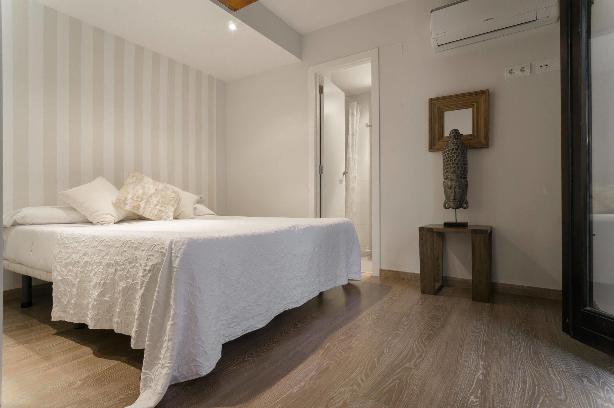 Kirei Apartment Sombrereria Valencia Eksteriør billede